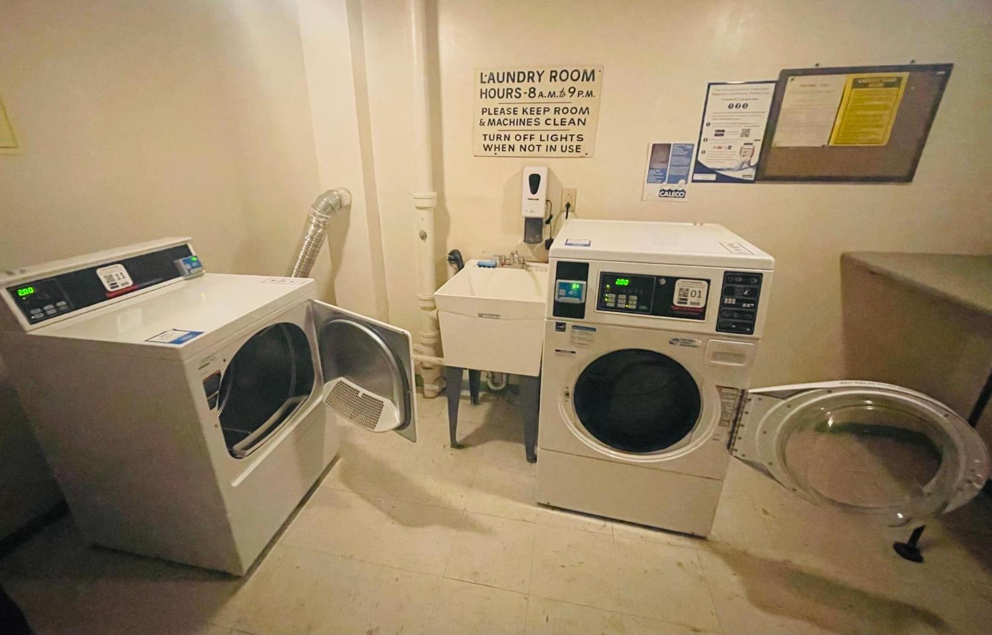 Large, Clean, Comfortable, 1Br Near Einstein Hos Elkins Park Bagian luar foto