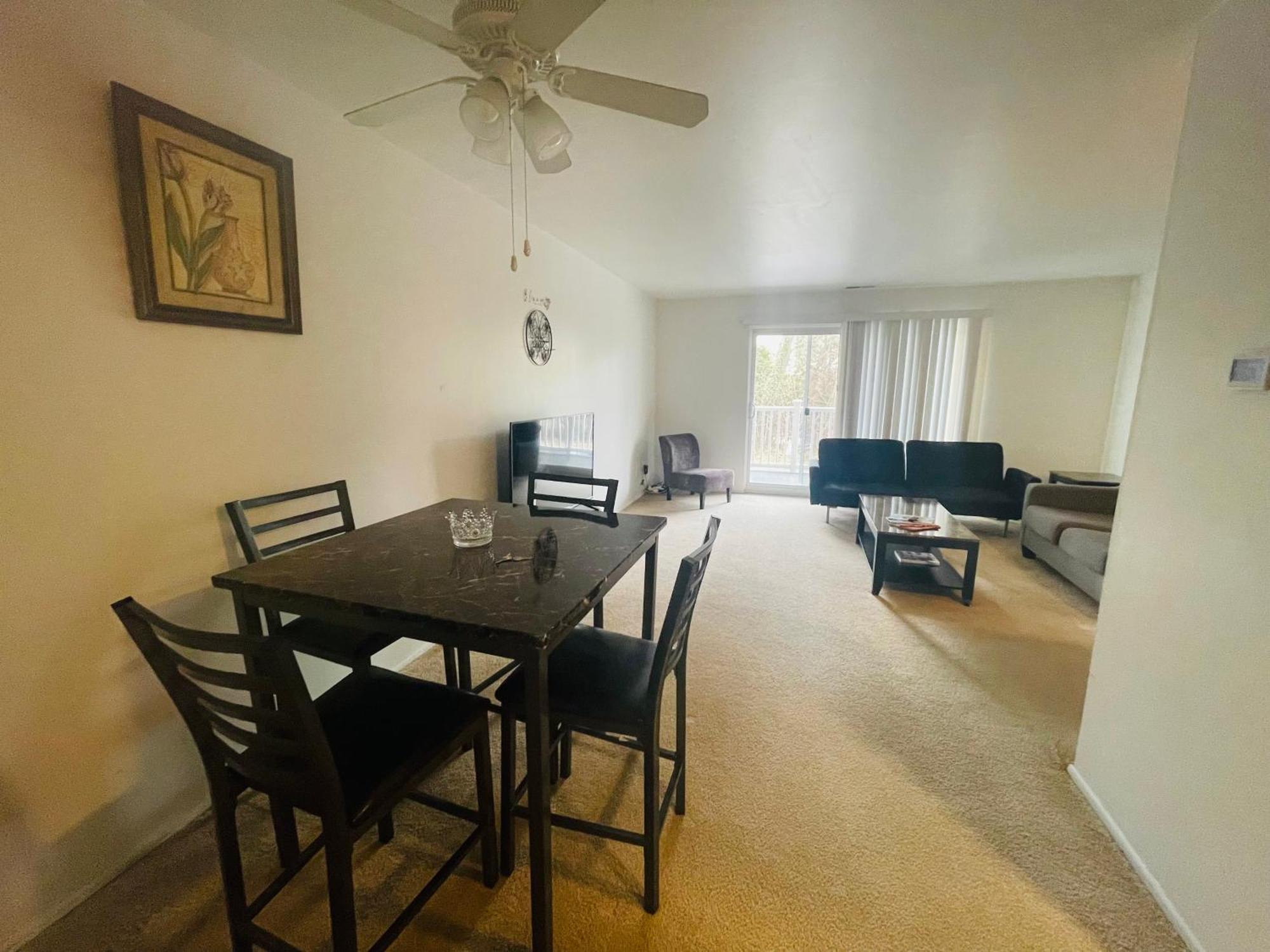 Large, Clean, Comfortable, 1Br Near Einstein Hos Elkins Park Bagian luar foto